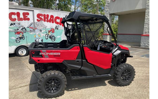 2024 Honda Pioneer 1000 Deluxe
