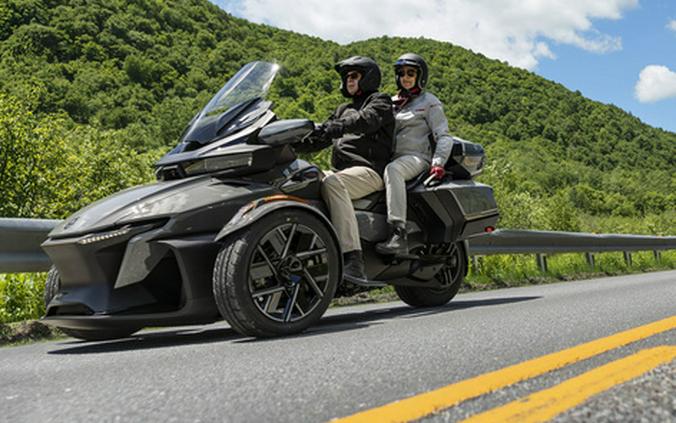 2027 Can-AM Spyder RT Sea-To-Sky