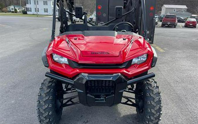 2024 Honda Pioneer 1000-5 Deluxe