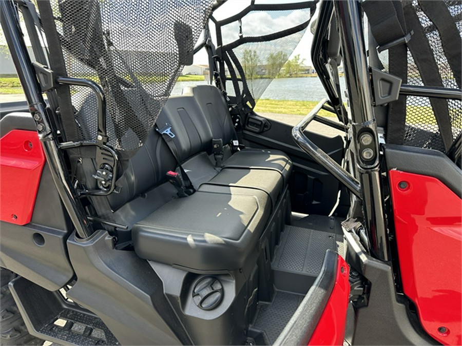 2024 Honda Pioneer 1000-6 Deluxe Crew