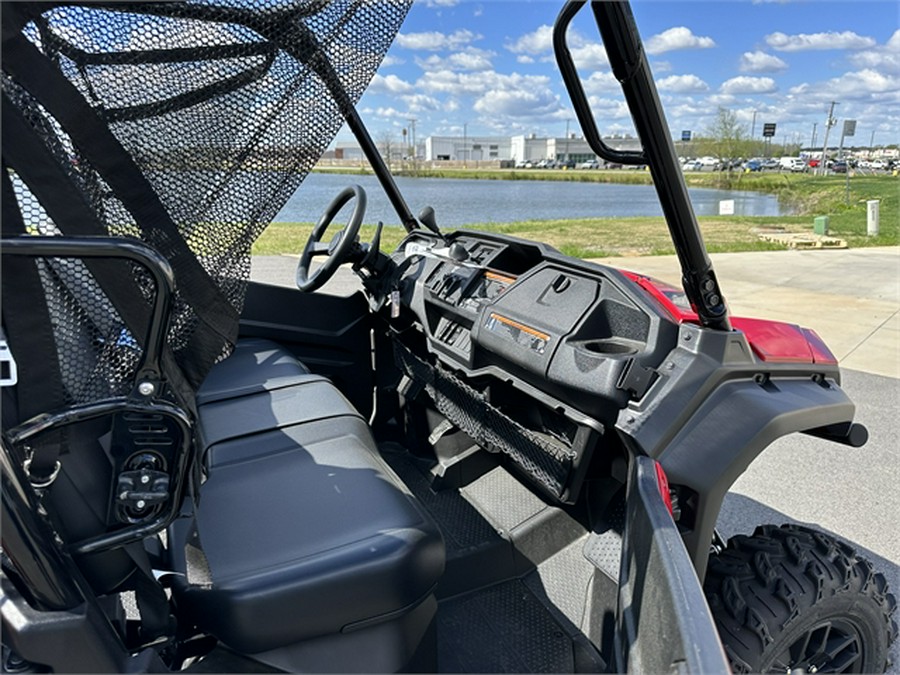 2024 Honda Pioneer 1000-6 Deluxe Crew