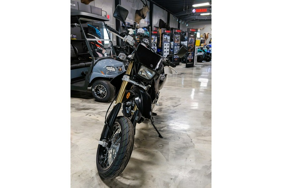 2024 Suzuki DR-Z400SMM4