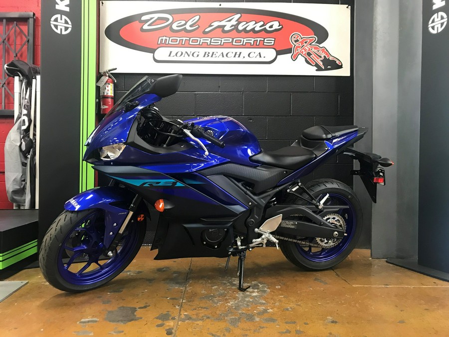 2024 Yamaha YZF-R3 ABS