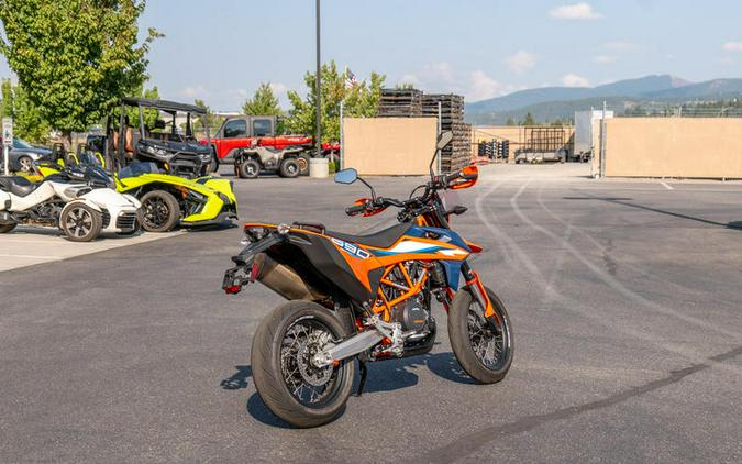 2023 KTM 690 SMC R