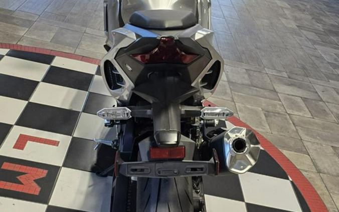 2024 Kawasaki Ninja® 7 Hybrid ABS