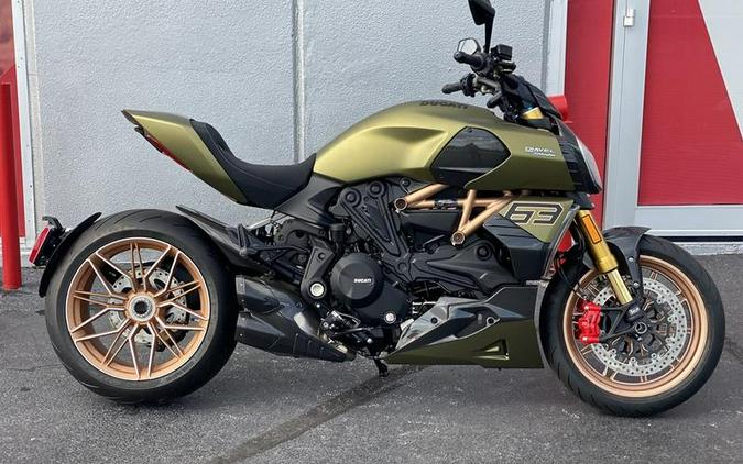 2021 Ducati Diavel 1260 Lamborghini First Look Preview Photo Gallery