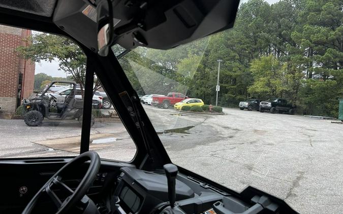 2025 Can-Am Defender MAX Limited HD10 Desert Tan & Stealth Bla