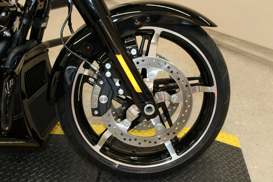 New 2026 Harley-Davidson Street Glide Grand American Touring FLHX Motorcycle For Sale In Miami, Florida