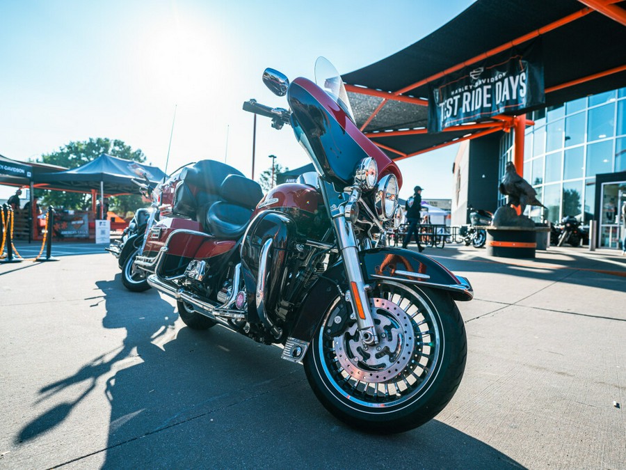 2011 Electra Glide Ultra Limited FLHTK