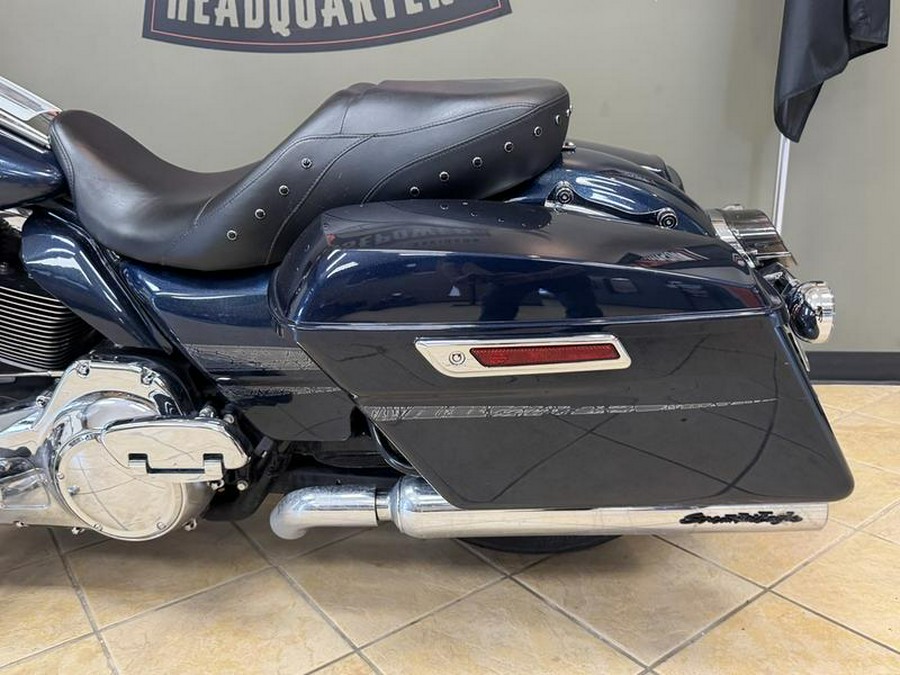 2016 Harley-Davidson® FLHR - Road King®