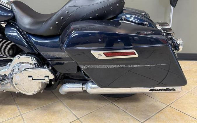 2016 Harley-Davidson® FLHR - Road King®