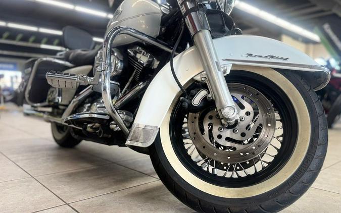 2002 Harley-Davidson® FLHRC - Road King® Classic