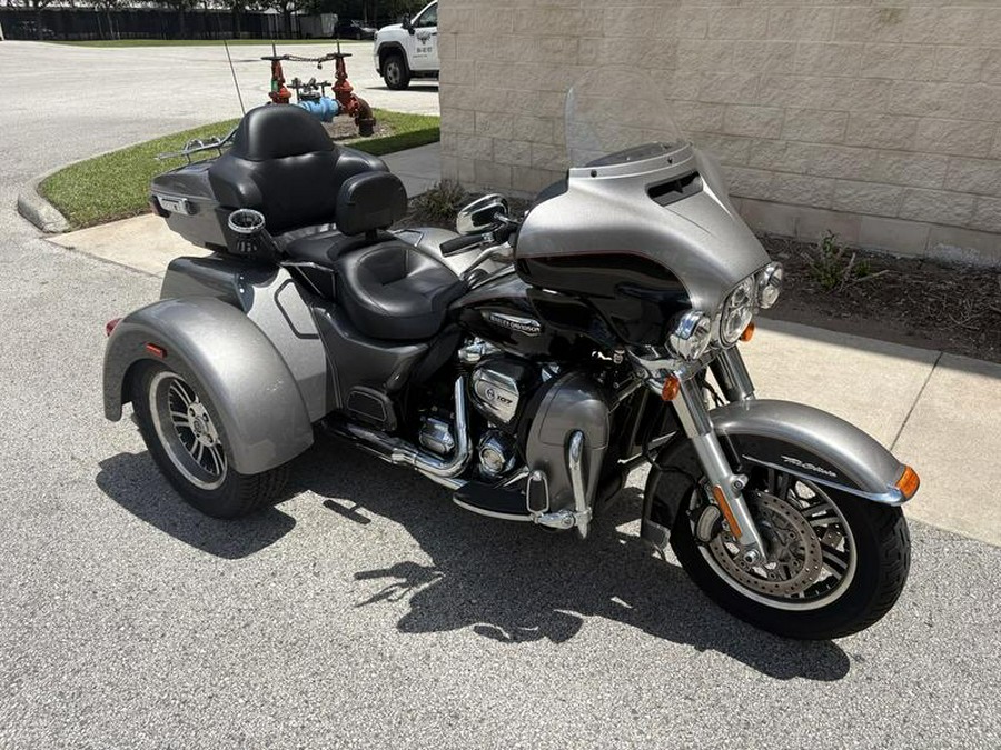 2017 Harley-Davidson® FLHTCUTG - Tri Glide® Ultra