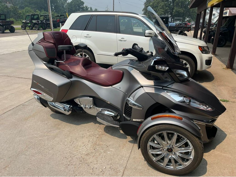 2014 Spyder® RT Limited - SE6 - Can-Am