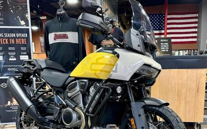 2023 Harley-Davidson® RA1250S - Pan America™ 1250 Special