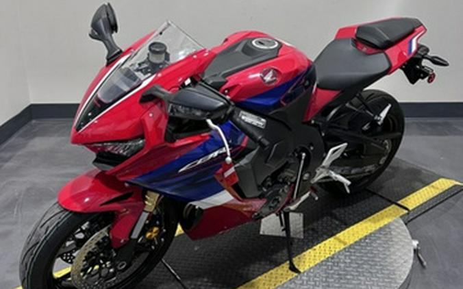 2024 Honda CBR1000RR ABS