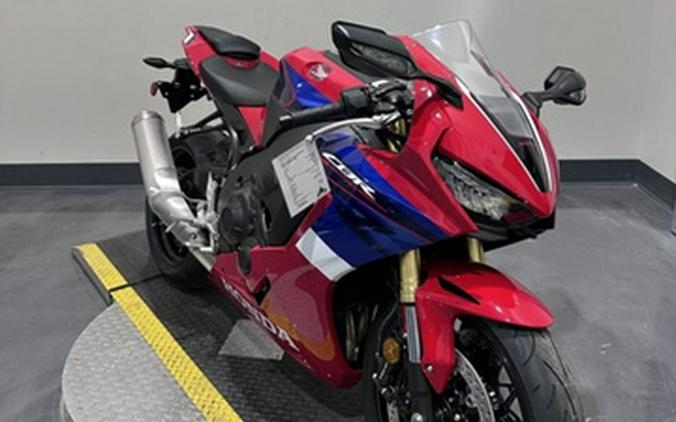 2024 Honda CBR1000RR ABS