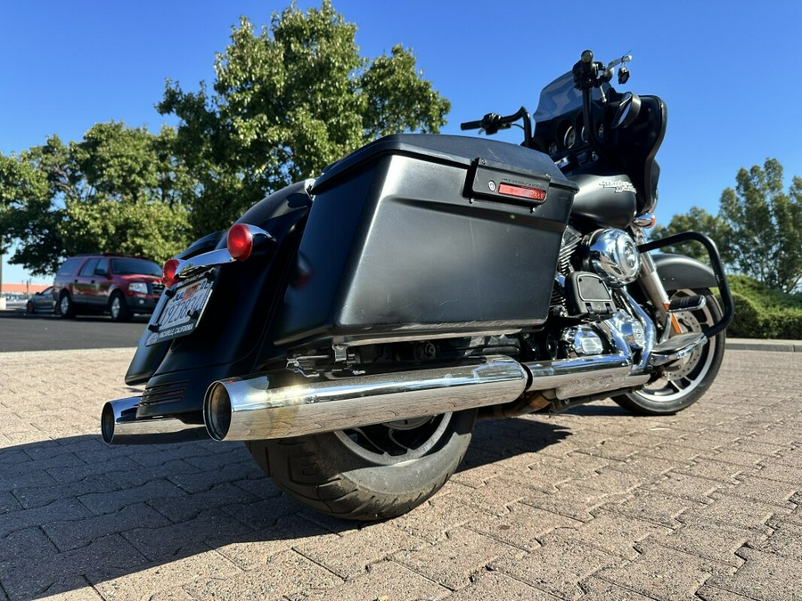 2012 FLHX103 Street Glide Black Denim