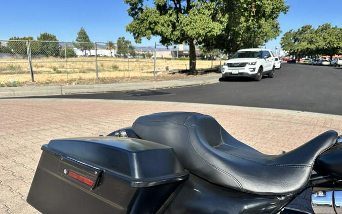 2012 FLHX103 Street Glide Black Denim