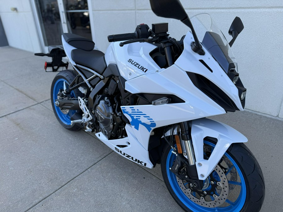2026 Suzuki GSX8R