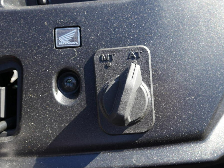 2026 Honda® Pioneer 520