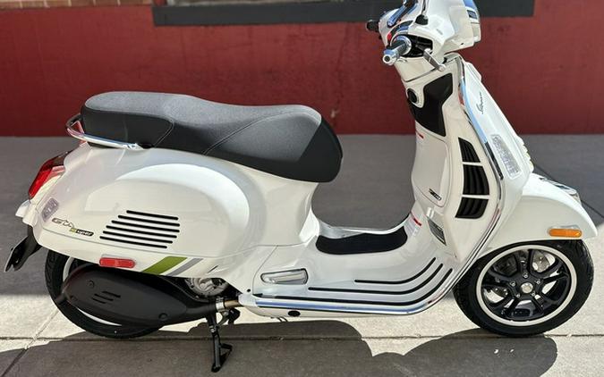 2025 Vespa GTS 310 SuperTech