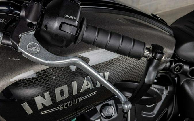 2026 Indian Scout Bobber Limited +Tech Heavy Metal Smoke