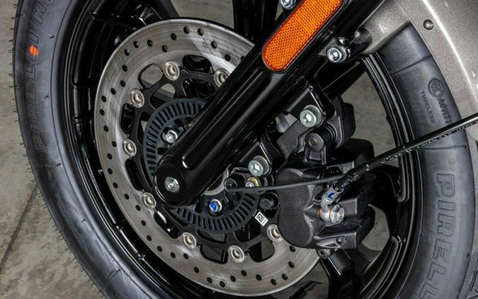 2026 Indian Scout Bobber Limited +Tech Heavy Metal Smoke