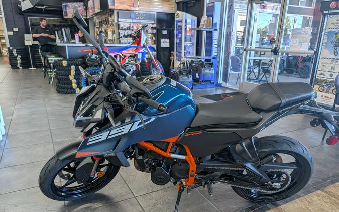 2026 KTM 390 Duke Blue - 261000