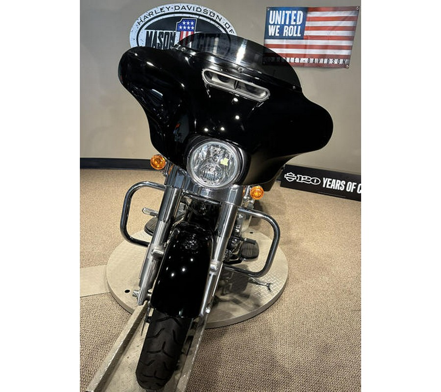 2022 Harley-Davidson® FLHX - Street Glide®