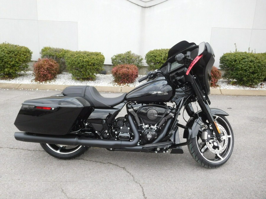 FLHX 2024 Street Glide®