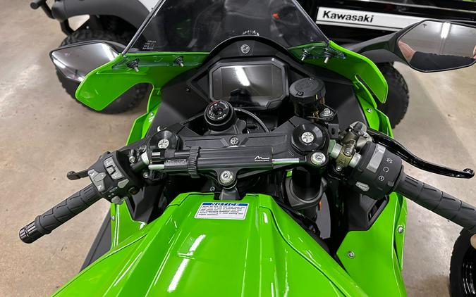 2024 Kawasaki Ninja ZX-10RR Base