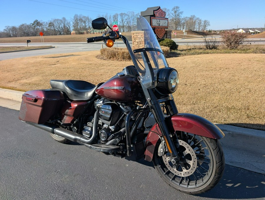 2019 Harley-Davidson® Road King® Special Twisted Cherry
