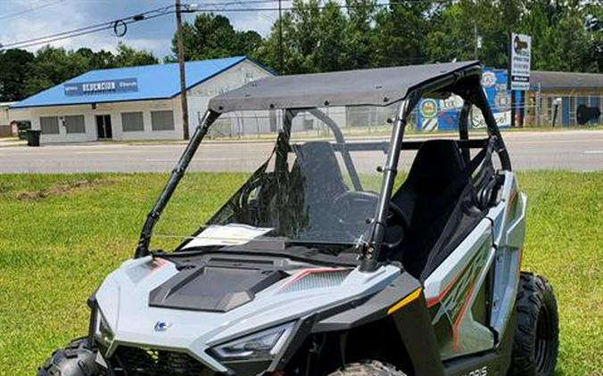 2024 Polaris RZR 200 EFI