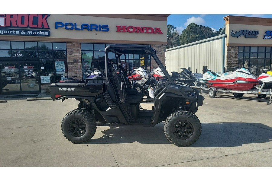 2026 Can-Am DEFENDER XT HD11
