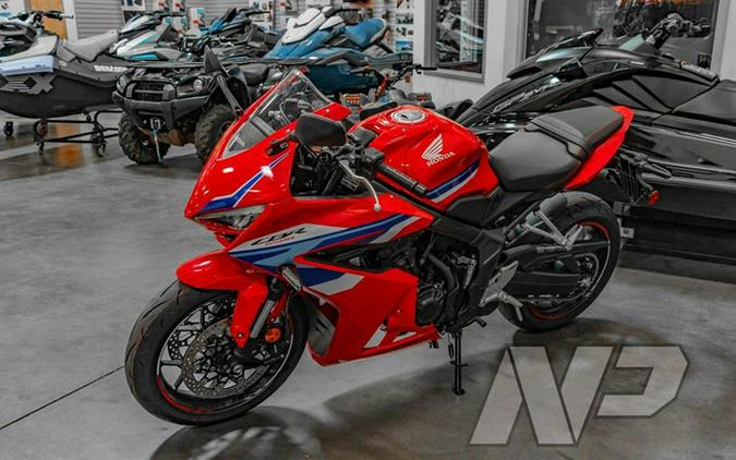 2026 Honda CBR650R E-Clutch