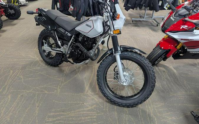 2027 Yamaha TW200