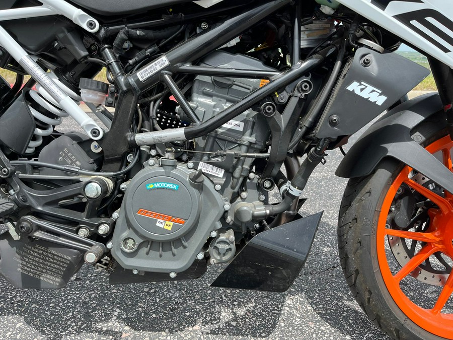 2021 KTM Duke 200