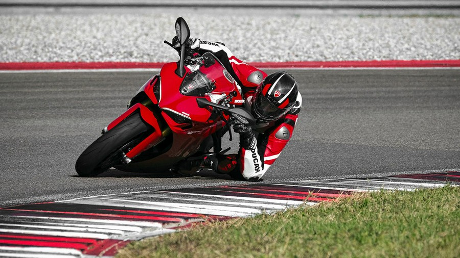 2024 Ducati SuperSport 950 S