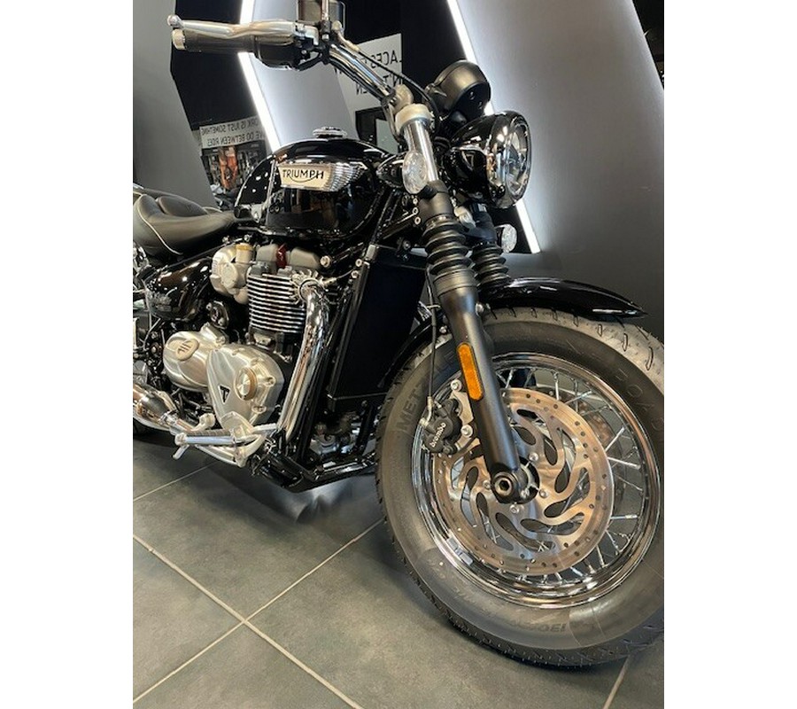 2025 Triumph Bonneville Speedmaster Jet Black