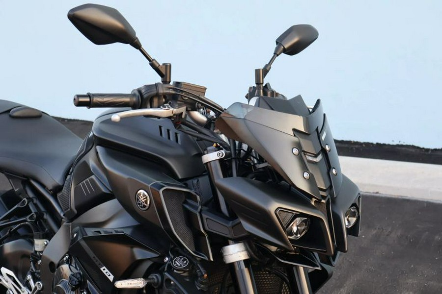 2020 YAMAHA MT-10