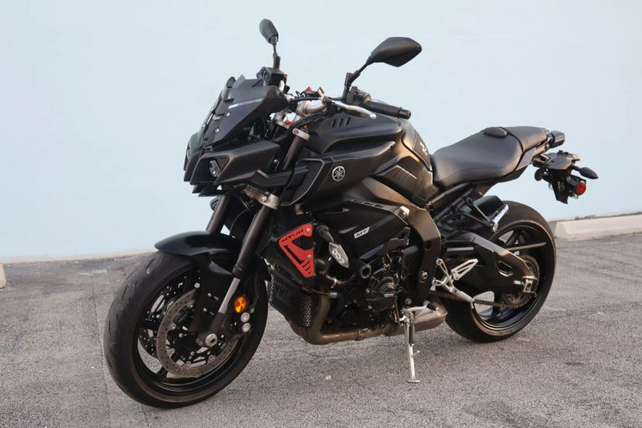 2020 YAMAHA MT-10