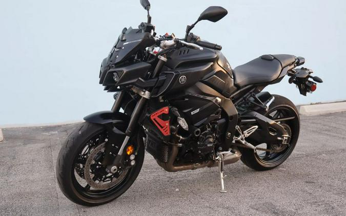 2020 YAMAHA MT-10