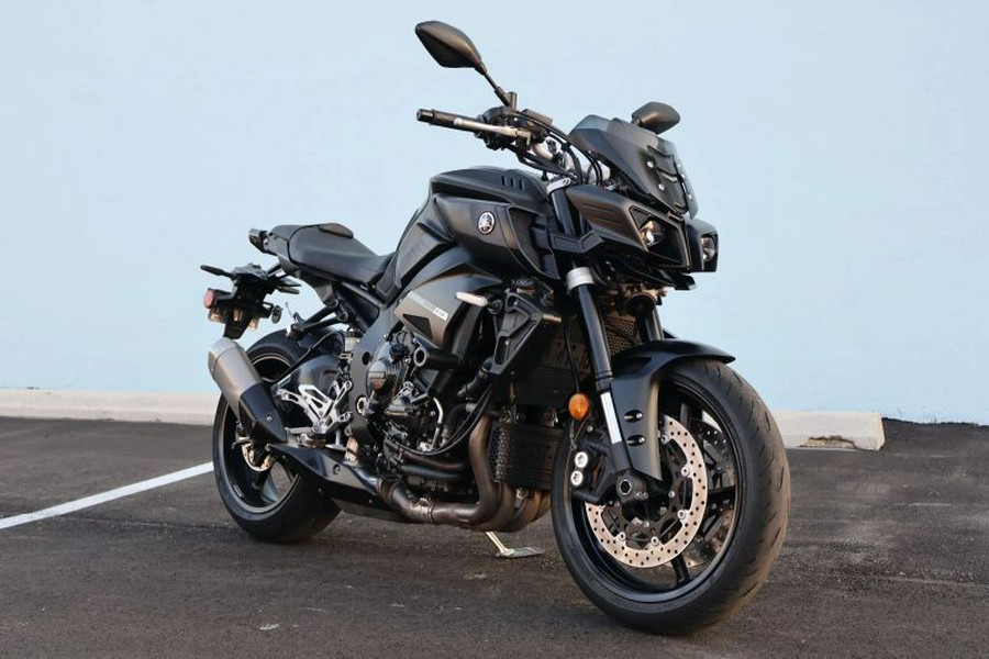 2020 YAMAHA MT-10
