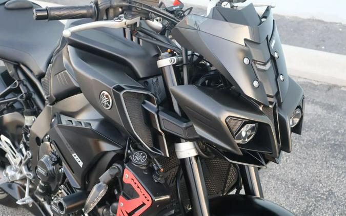 2020 YAMAHA MT-10