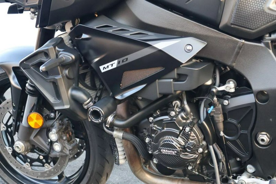 2020 YAMAHA MT-10
