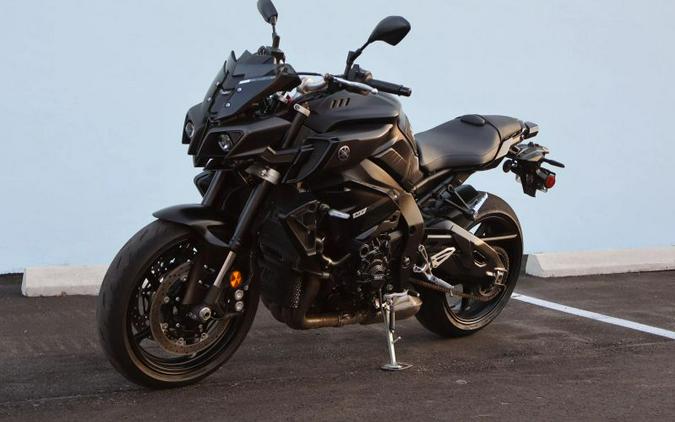 2020 YAMAHA MT-10