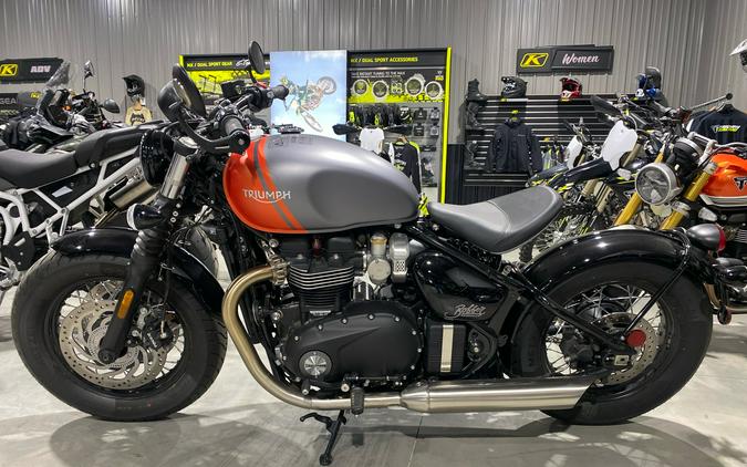 2025 Triumph Bonneville Bobber