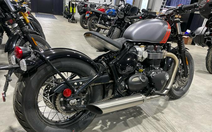 2025 Triumph Bonneville Bobber