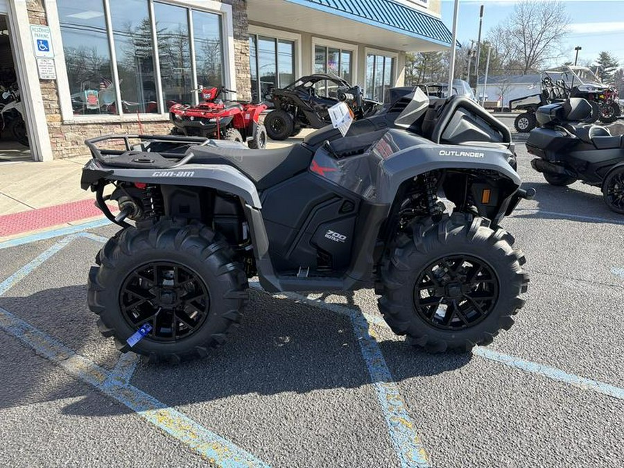 2026 Can-Am® Outlander X mr 700